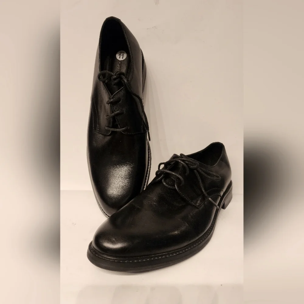 EXPRESS Men's Black Lace Up Polished Leather Dress Shoes Sz US 11